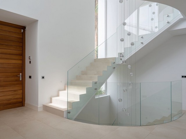 4 Slaapkamer Villa in Los Flamingos