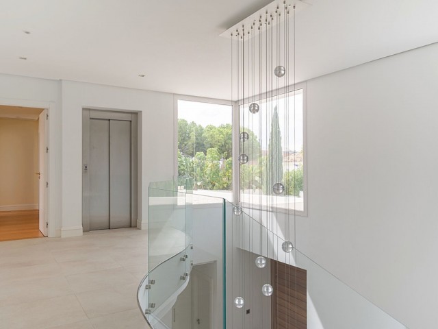 4 Slaapkamer Villa in Los Flamingos