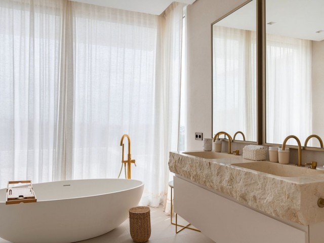 4 Slaapkamer Villa in Los Flamingos