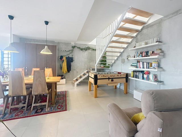 Villa con 5 Dormitorios  en Alhaurín el Grande