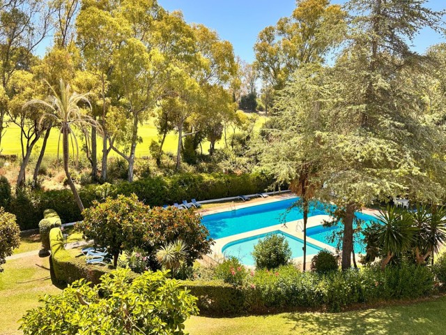 Apartamento con 1 Dormitorios  en Nueva Andalucía