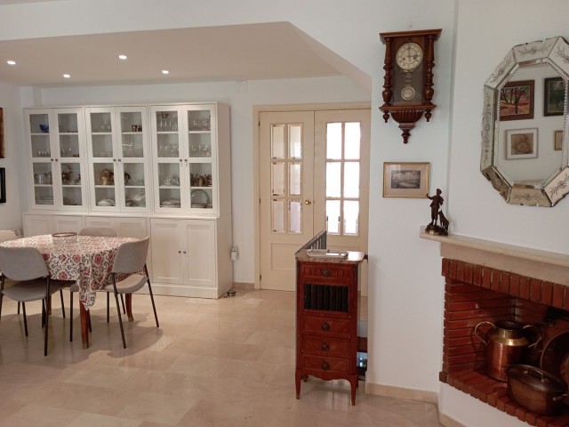 4 Slaapkamer Villa in Río Real