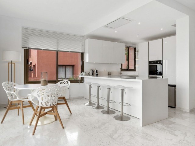 Apartamento con 2 Dormitorios  en La Mairena