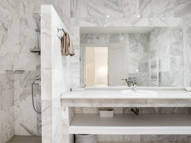 Apartamento con 2 Dormitorios  en La Mairena