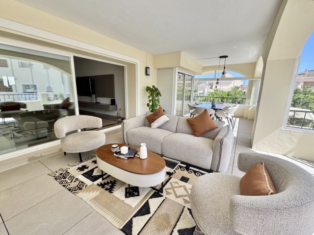 3 Schlafzimmer Apartment in Elviria