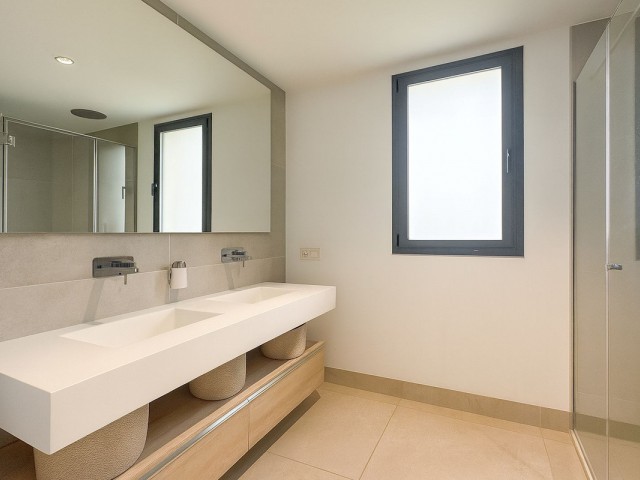 4 Slaapkamer Appartement in Artola