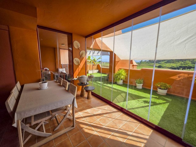 Apartamento con 3 Dormitorios  en La Duquesa