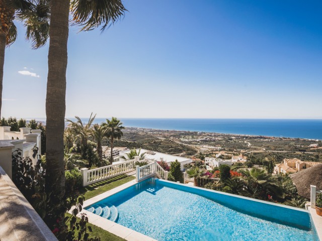 Villa Altos de los Monteros - R3976990