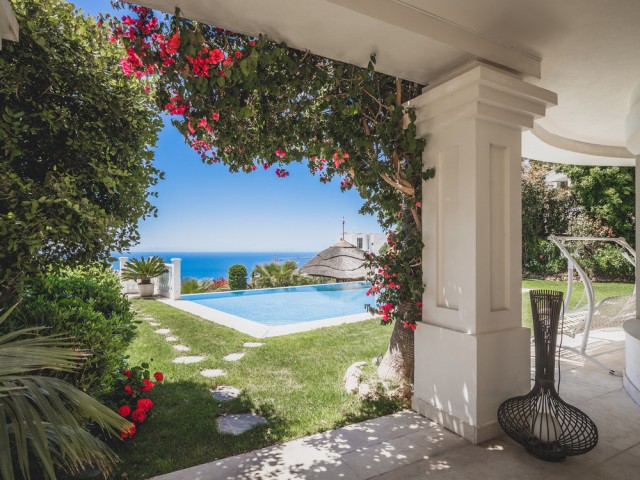 5 Slaapkamer Villa in Altos de los Monteros