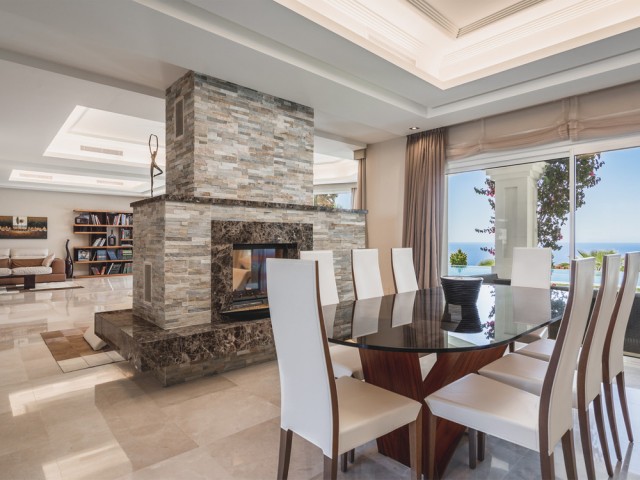 5 Slaapkamer Villa in Altos de los Monteros