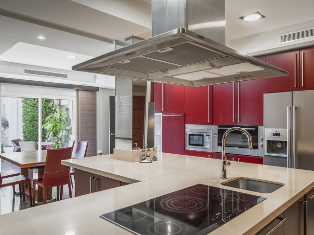 5 Slaapkamer Villa in Altos de los Monteros