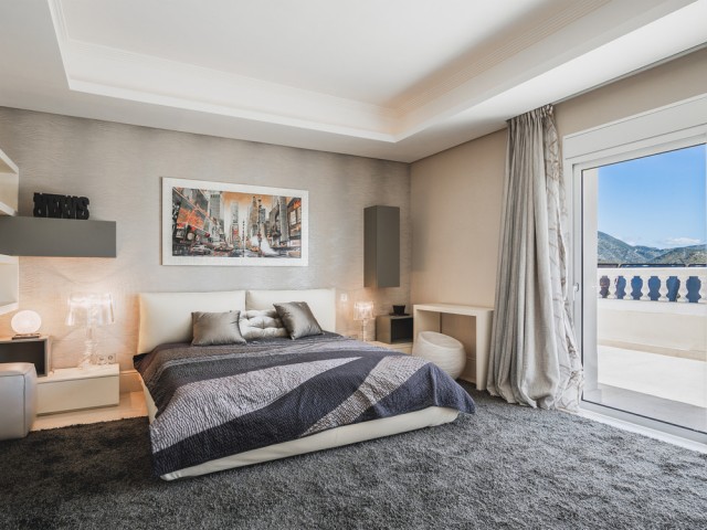 5 Slaapkamer Villa in Altos de los Monteros