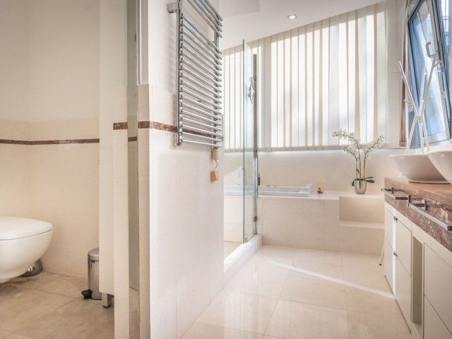 2 Makuuhuoneen Rivitalo Sierra Blanca