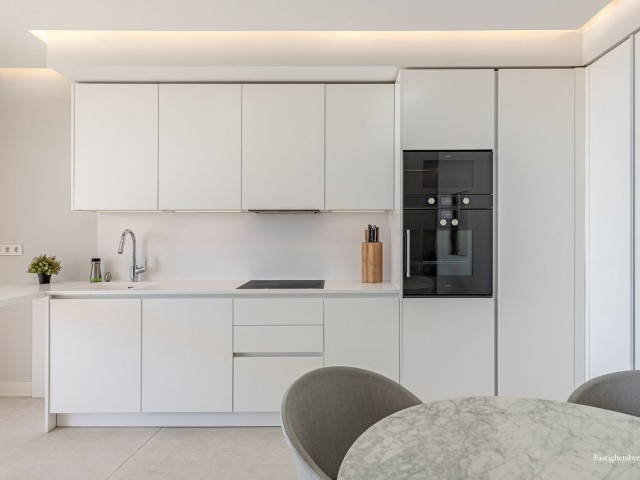 2 Soveroms Leilighet i Estepona