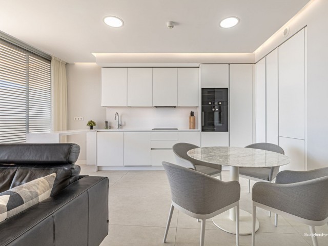 2 Soveroms Leilighet i Estepona