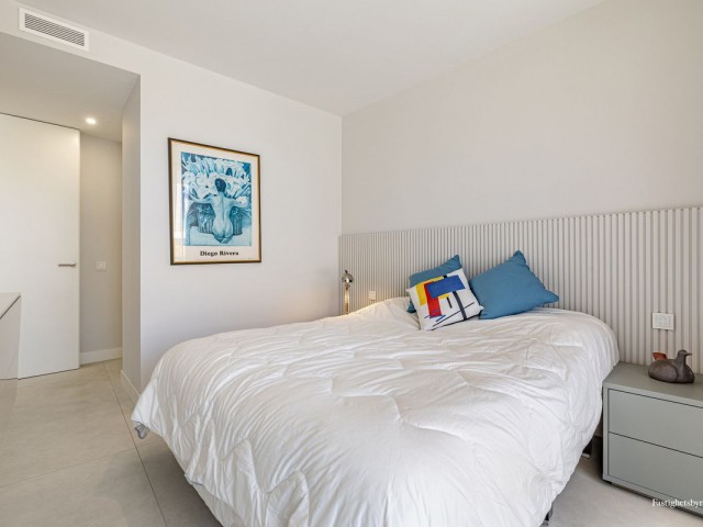2 Soveroms Leilighet i Estepona