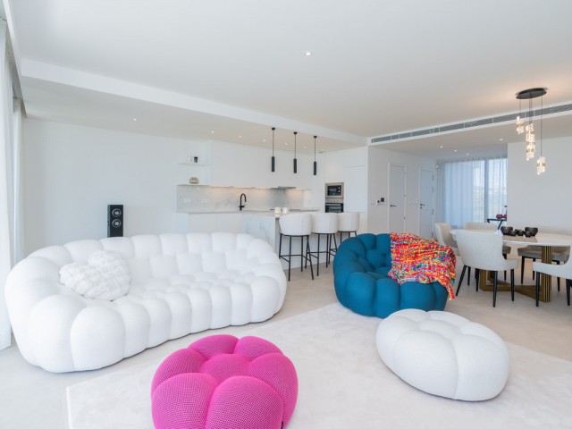 3 Bedrooms Apartment in Casares