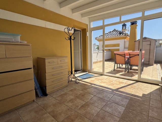 4 Makuuhuoneen Rivitalo Calahonda