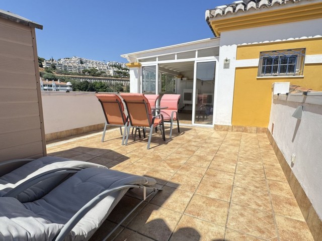 4 Makuuhuoneen Rivitalo Calahonda