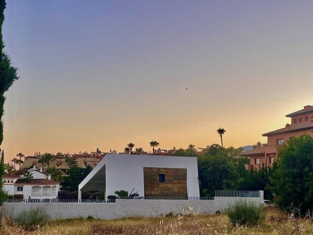 3 Bedrooms Villa in Bel Air