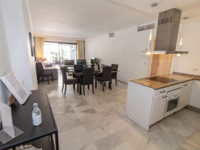3 Bedrooms Apartment in Puerto Banús