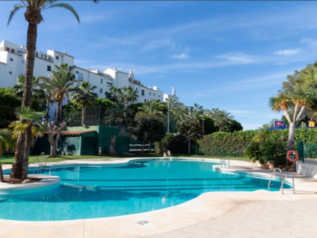 3 Makuuhuoneen Huoneisto Puerto Banús