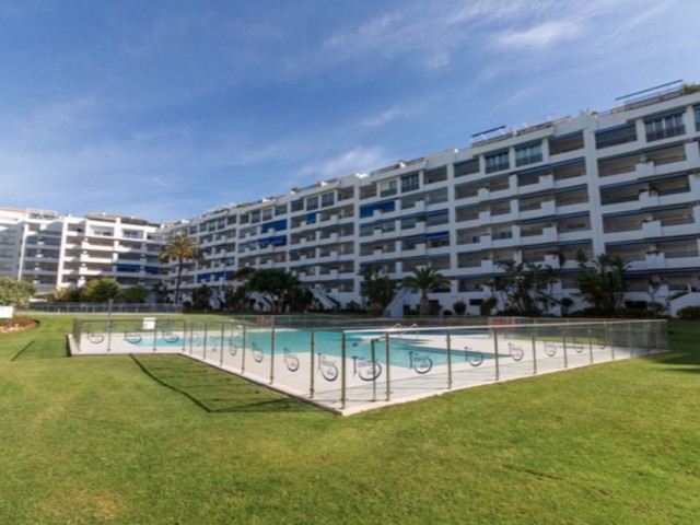 3 Makuuhuoneen Huoneisto Puerto Banús