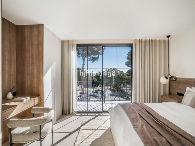 5 Bedrooms Townhouse in Nueva Andalucía