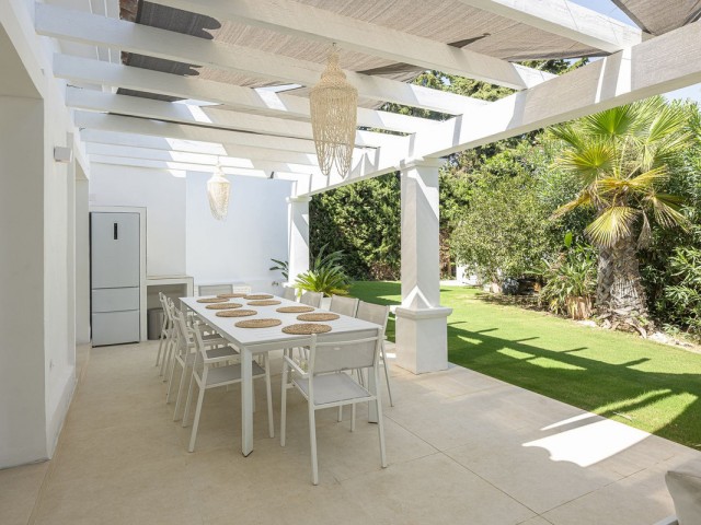 5 Bedrooms Villa in Sotogrande Costa
