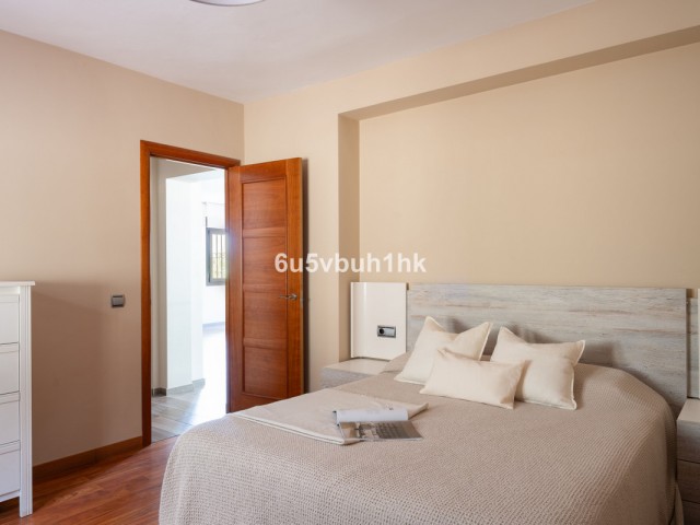 4 Bedrooms Villa in Benalmadena
