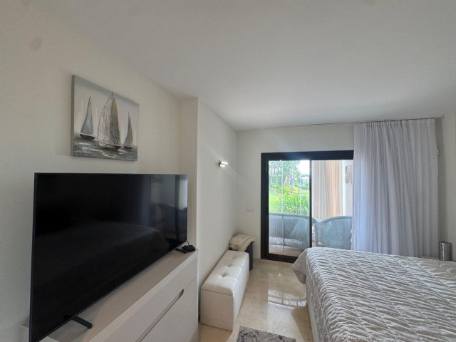 2 Soveroms Leilighet i Estepona