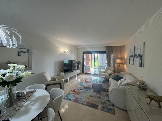 2 Soveroms Leilighet i Estepona