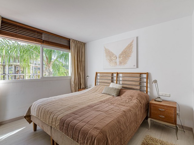 2 Bedrooms Apartment in Nueva Andalucía