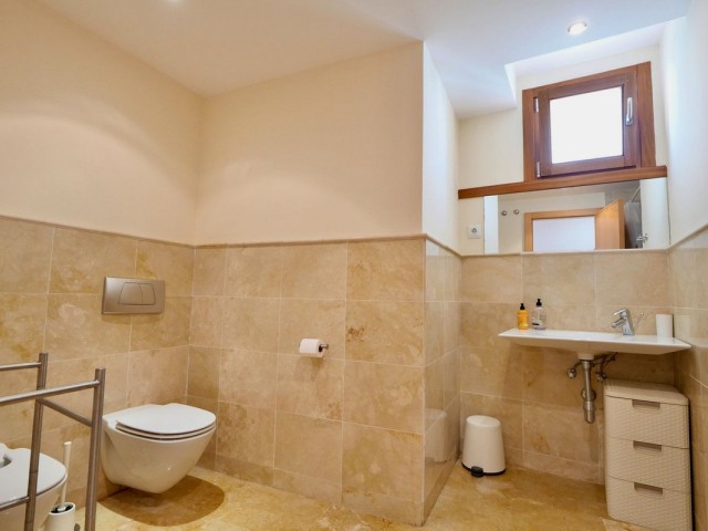 Penthouse i Altos de los Monteros