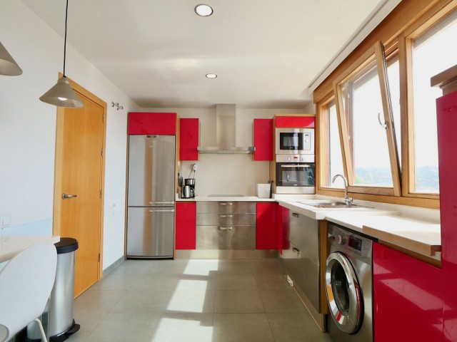 Penthouse i Altos de los Monteros