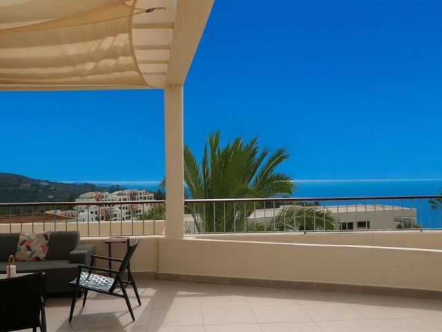 Penthouse in Altos de los Monteros