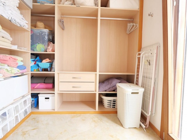 Penthouse avec 3 Chambres  à Altos de los Monteros