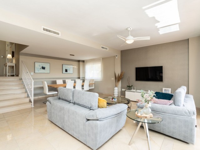 4 Slaapkamer Villa in Riviera del Sol