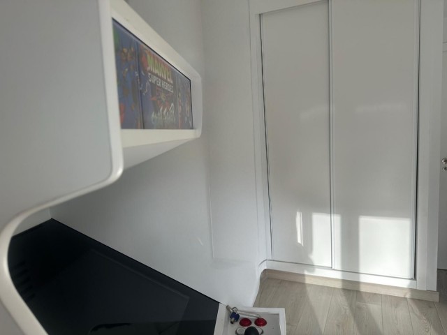 4 Bedrooms Apartment in Estepona