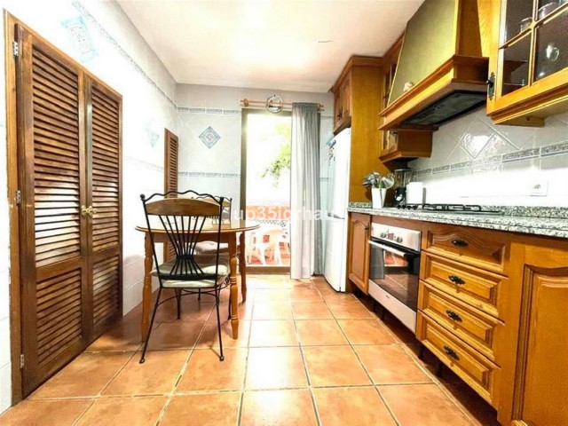 4 Slaapkamer Rijtjeshuis in Estepona