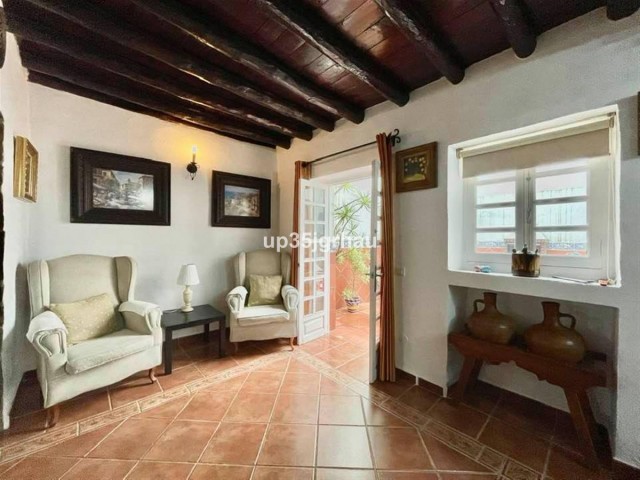 4 Slaapkamer Rijtjeshuis in Estepona
