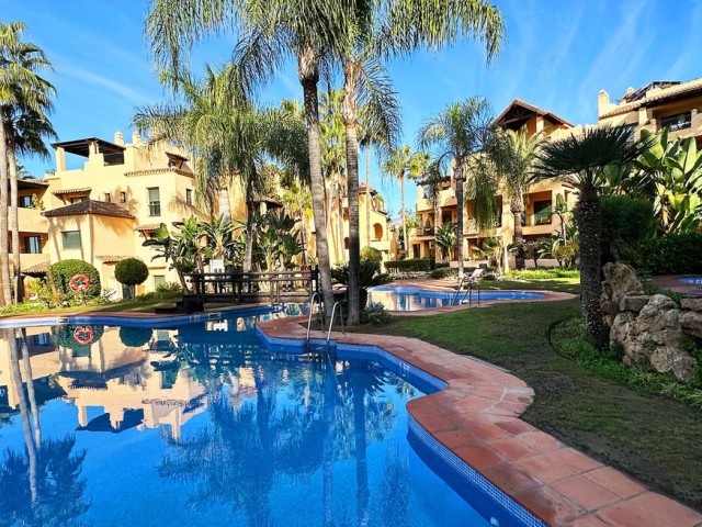 3 Makuuhuoneen Huoneisto Estepona