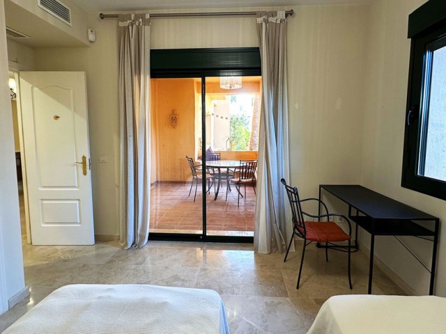 3 Makuuhuoneen Huoneisto Estepona