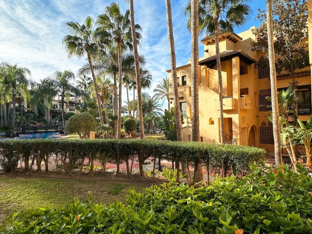 3 Makuuhuoneen Huoneisto Estepona