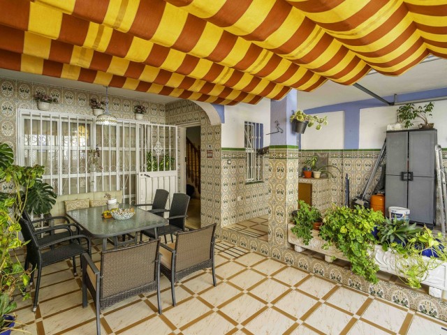 4 Slaapkamer Rijtjeshuis in Las Lagunas