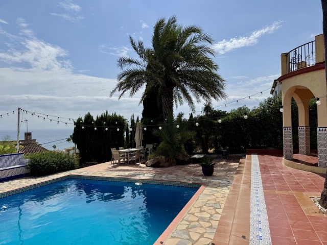 8 Slaapkamer Villa in Estepona