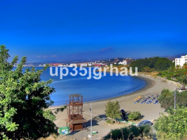 5 Soveroms Villa i Estepona