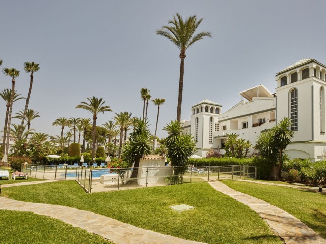 2 Soveroms Leilighet i Estepona