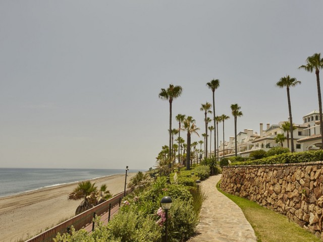 2 Soveroms Leilighet i Estepona