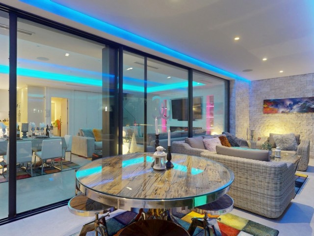 5 Schlafzimmer Villa in La Cala